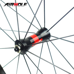 Bujes <span class=keywords><strong>de</strong></span> Rueda <span class=keywords><strong>de</strong></span> <span class=keywords><strong>Bicicleta</strong></span> <span class=keywords><strong>de</strong></span> Carretera <span class=keywords><strong>de</strong></span> Carbono Completo 700C con Frenos V <span class=keywords><strong>de</strong></span> 33 mm y 25 mm, Radios DT240S y Eje Pasante <span class=keywords><strong>de</strong></span> 1423, Compatibles con Llantas <span class=keywords><strong>de</strong></span> <span class=keywords><strong>Bicicleta</strong></span> <span class=keywords><strong>de</strong></span> 25 mm y 33 mm - Product Image 3