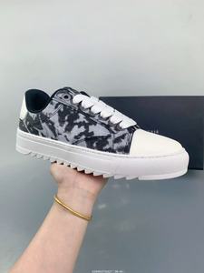 Chaussures de marche imprimées tendance - Chaussures décontractées d'extérieur de haute qualité, respirantes et antidérapantes pour hommes et femmes - Product Image 2