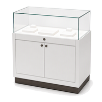 Comptoir de présentation de bijoux en verre GZowin avec éclairage LED, vitrine de vente au détail durable pour les bijouteries