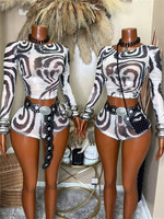 Ensemble deux pièces rayé Jiubaju pour l'automne, haut court à manches longues en maille transparente à col rond et short pour femmes