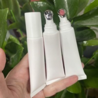 Gloss à lèvres hydratant et repulpant, longue tenue, waterproof, végétalien, infusé à l'huile, pour des lèvres douces et hydratées