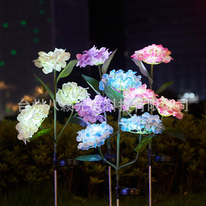 Luces Solares de Jardín con 3 Cabezas de Hortensia, Lámpara LED para Decoración Exterior, Resistente al Agua, Independiente - Product Image 1