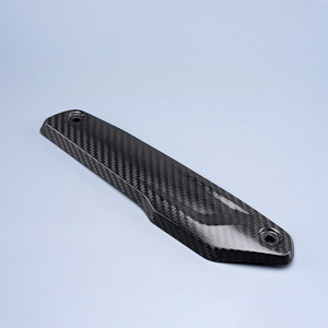 Cache-tuyau d'échappement léger en fibre de carbone sèche 3K brillant à tissage sergé pour F900R F900XR 2020-2026 - Product Image 4
