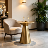 Table d'appoint/conique moderne en métal, finition métal brossé, options or/argent pour hall d'hôtel, salon, café