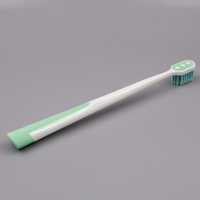 Brosse à dents de voyage de haute qualité avec poignée confortable, brosse à dents pour enfants et adultes, gratte-langue, directement de l'usine
