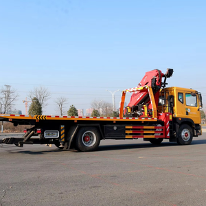 Camión de plataforma Dongfeng Dolica D9 18T de 8 toneladas con grúa y recuperación, Euro 6, para operaciones de desguace y elevación - Product Image 3