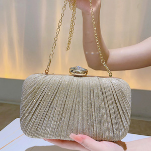 Pochette de soirée de luxe en strass et paillettes pour femme, sac de forme carrée, motif uni, plissé, pour mariage et soirées - Product Image 3