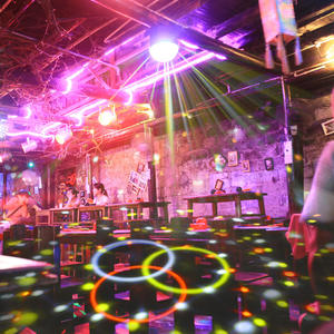 Boule magique LED autoportante à commande vocale IP65 USB Agi32 pour scène, DJ, discothèque, marché nocturne, éclairage de voiture et commerçants - Product Image 3