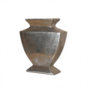 Vase de table moderne en aluminium, design géométrique fait main, vases décoratifs en métal, pot de fleurs pour plantes artificielles, fournitures de décoration événementielle - Product Image 1