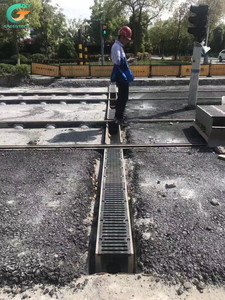 Système de drainage modulaire en résine et béton avec grille en <span class=keywords><strong>plastique</strong></span> <span class=keywords><strong>pour</strong></span> le drainage des parkings - Product Image 5