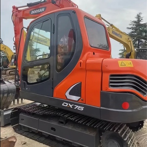 Excavadora Usada Doosan DX75 DX60, Máquina Compacta de Orugas en Venta con Sistema Hidráulico - Product Image 1