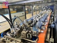 Machine de charpente en acier léger entièrement automatique DINGTUO à grande vitesse avec servomoteur C 75-150 réglable