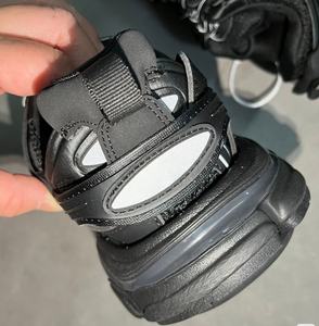 Chaussures de course rétro luxueuses de qualité supérieure pour hommes et femmes, amortissantes, anti-odeurs, doublure en maille douce - Product Image 1