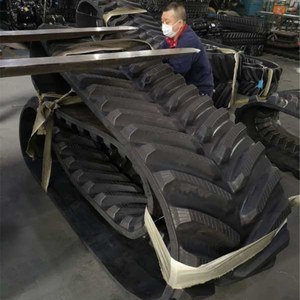 ट्रैक्टर रबर ट्रैक 18 "25" 30 "36" चौड़े फिट के लिए चैलेंजर mt735 mt735 mt745 mt755 mt765 mt765 mt800 श्रृंखला - Product Image 2