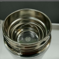 Gobelet à vide 500ml en acier inoxydable à double paroi bouteille d'eau isolée bouteille d'eau vierge à sublimation avec affichage de la température