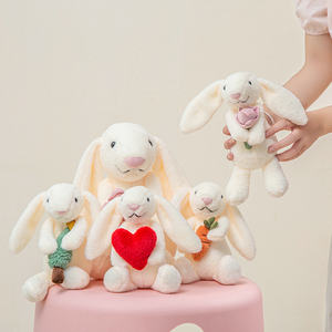 Lapin en peluche personnalisé avec coeur rouge Rose fleur Jouets pour la Saint-Valentin Jouet de lapin en peluche à grandes oreilles - Product Image 5
