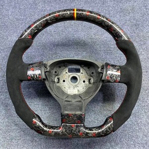 Volante de Fibra de Carbono Perforado en Cuero Negro de Diseño Personalizado para VW <span class=keywords><strong>Caddy</strong></span> <span class=keywords><strong>Maxi</strong></span> Life Transporter T6.1 - Product Image 6