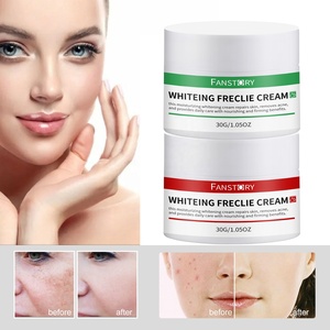 Crème Visage Apaisante Hydratante Éclaircissante Anti-Taches Foncées Réparatrice à l'Arbutine et Nicotinamide OEM Usine pour Soin de la <span class=keywords><strong>Peau</strong></span> - Product Image 6