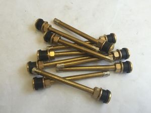 Válvula de latón sin cámara para neumáticos de camión TR573 de fábrica - Product Image 3