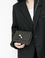 Sac à bandoulière élégant pour femmes, nouveau style de luxe, sac à main tendance rétro pour le shopping, les voyages quotidiens et les soirées