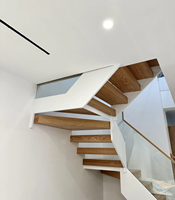 Ventes directes d'usine VIKO Composants préfabriqués Marches en chêne Escalier à double limon blanc
