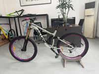 Bicicleta de Montaña con Cuadro de Aleación de Aluminio en Oferta, 10 Velocidades, Frenos de Disco Dobles, Suspensión con Amortiguador, Tamaño de Rueda 27.5/29