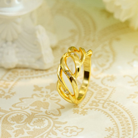 Tejido en Oro |   Anillo trenzado de oro de 18 quilates con diamantes GIA engastados en pavé |   Elegante Estilo Diario