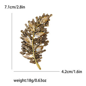 Broche de Lujo para Mujer, con Cristales, Diseño Creativo de Hoja de Arce, Chapado en Oro, Personalizado, para Bodas, Compromisos, Fiestas y Regalos - Product Image 4