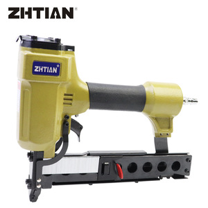 Clavadora Neumática Zhtian 440K, Diámetro de Clavo de 3.1 mm, Herramienta Neumática para Trabajos en Madera y Fijación de Placas de Yeso - Product Image 2