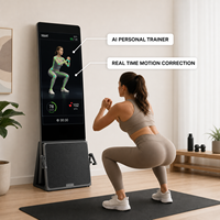 Miroir de fitness intelligent de luxe avec IA, station de gym à domicile avec cadre en alliage d'aluminium et design pliable pour hôtels, yachts et salles de sport à domicile