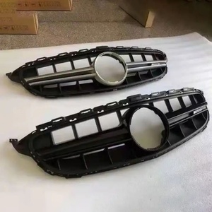 Kit carrosserie pour Mercedes-Benz W213 modifié en E63s AMG, pare-chocs avant modifié, pare-chocs arrière avec diffuseur arrière et sorties d'échappement - Product Image 4