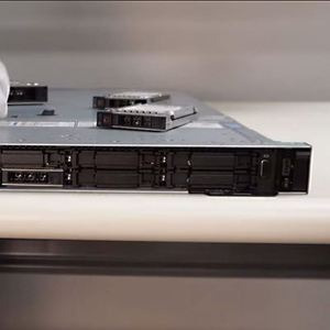 Serveur Dell PowerEdge R6615 à performance optimale avec processeur AMD EPYC 550W 32 Go 4LFF 1U Rack Server - Product Image 2