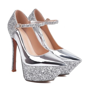 Escarpins pour femme à bout pointu en cuir verni scintillant, talon aiguille très haut, avec bride à boucle, imperméables - Product Image 1