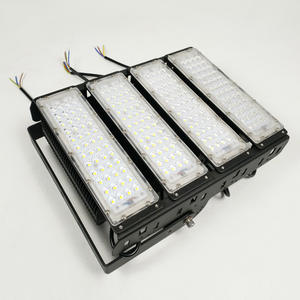 Lampe solaire murale extérieure tout-<span class=keywords><strong>en</strong></span>-un de 3000 watts avec détecteur de mouvement, rechargeable, avec corps <span class=keywords><strong>en</strong></span> aluminium, indice de protection IP66 - Product Image 4