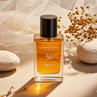 Offre Spéciale exquise bouteille vide de vaporisateur de parfum en verre clair rectangulaire avec couvercle personnalisé 30ml 50ml 100ml atomiseur d'emballage