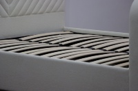 Cadre de lit TV en velours blanc luxueux