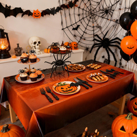 Nappe d'Halloween rectangulaire dégradé orange et noir métallisé 54*108 po – Décorations de fête à thème Halloween, accessoires de table