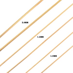 Collier polyvalent à motif chevrons, chaîne serpent en acier inoxydable, étanche, pour hommes et femmes, bijoux de mode de luxe léger - Product Image 3