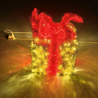 Fabricant chinois Shengyue, vente en gros de boîtes cadeaux de Noël en PVC, décoration lumineuse en forme d'ours, projecteur extérieur IP65, éclairage LED de paysage pour les fêtes