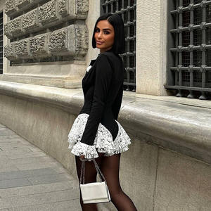 Body de Primavera para Mujer, Elegante y Sexy, con <span class=keywords><strong>Escote</strong></span> Profundo en <span class=keywords><strong>V</strong></span>, Manga Larga Acampanada y Encaje - Product Image 3