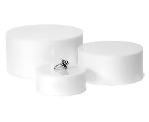 雅格利中国供应商定制白色圆形亚克力自助餐餐饮甜点人物收藏品立管套装自助餐展示