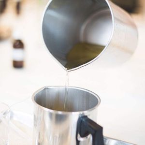 Pot à cire en aluminium pour coulée de cire de soja, idéal pour kit de fabrication de bougies DIY, 1.2L 3L, ODM/OEM - Product Image 3