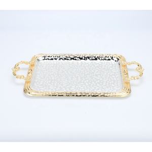 Plateau de service en métal de luxe plaqué or ensemble de plateaux à fruits et de vaisselle élégants - Product Image 2