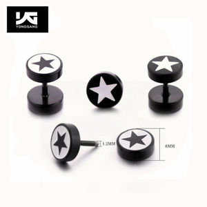 Pendientes de Estrella Negra de 8mm, Estilo Punk Hip Hop, para Hombre y Mujer, Listos para Enviar, Simulación de Piercing - Product Image 4