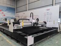 Découpeuse laser CNC automatique en acier métallique 3015 3 kW pour tôles