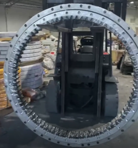 DX255LC <b>Slewing</b> <b>Bearing</b> for Doosan Excavator Spare Parts K1010691A Swing Circle Slew Ring - Product Image 1