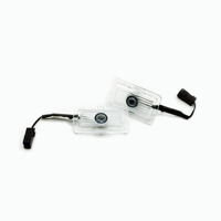 Vente en gros Benz Truck Lumière LED 24V Projecteur de logo Lumières de bienvenue Pièces neuves pour camions de fret