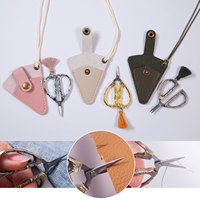 Mini ciseaux à broder en bambou de 2,3 pouces avec pompon et étui en cuir - Petits ciseaux de couture vintage pour travaux d'aiguille