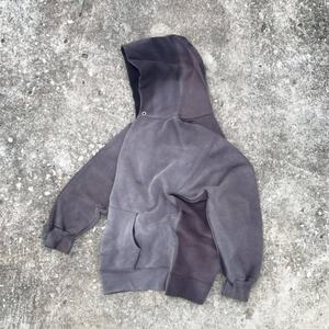 Sudadera con Capucha Personalizada Vintage Gris de Felpa Francesa, Corte Regular para Hombre, 100% Algodón, Forro Grueso, Ecológica, para Otoño - Product Image 3