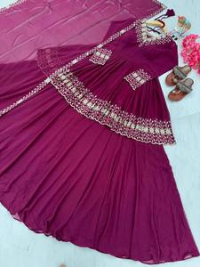 Nouveau concepteur beurre soie Lehenga Choli & Dupatta en impression numérique avec miroir travail pour les femmes tenue traditionnelle Garba événement - Product Image 6